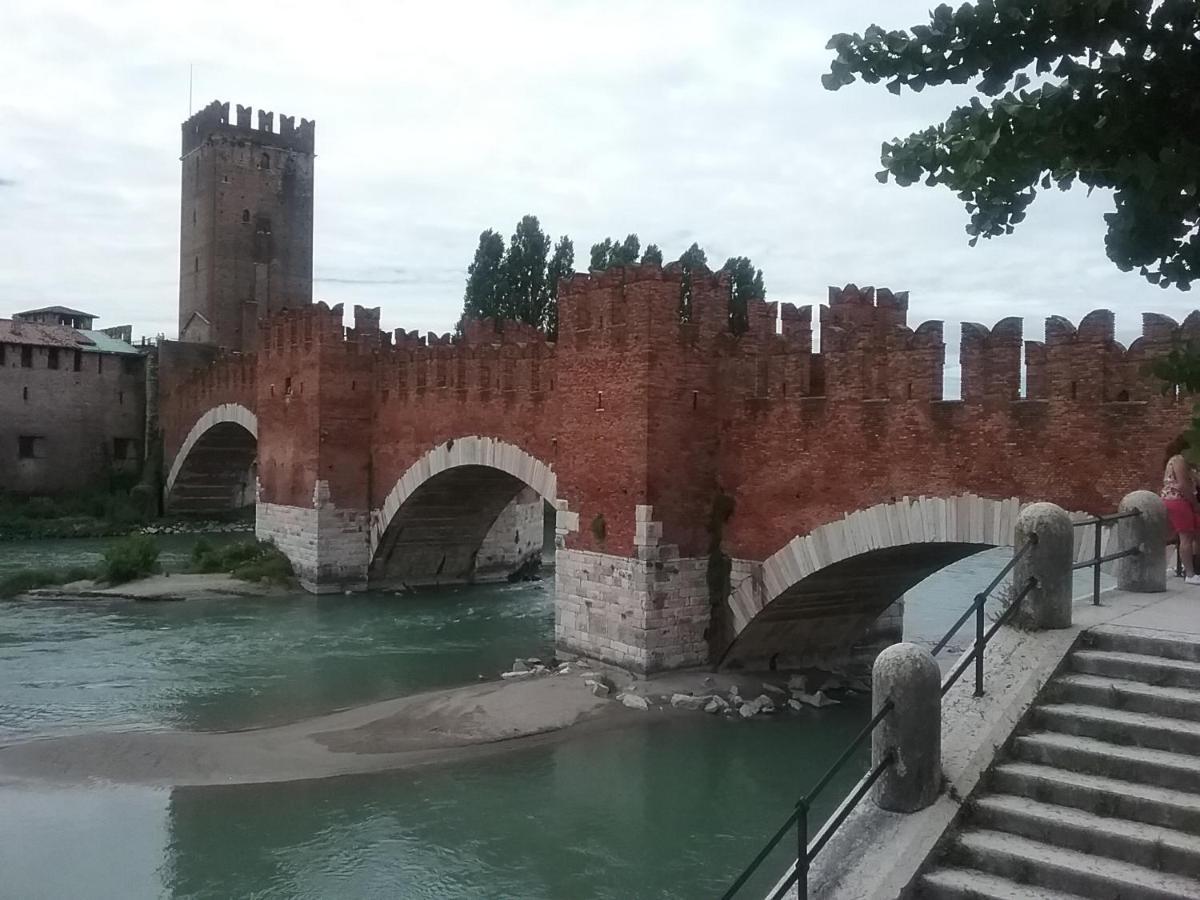 Appartamento Filippo Castelnuovo del Garda Dış mekan fotoğraf
